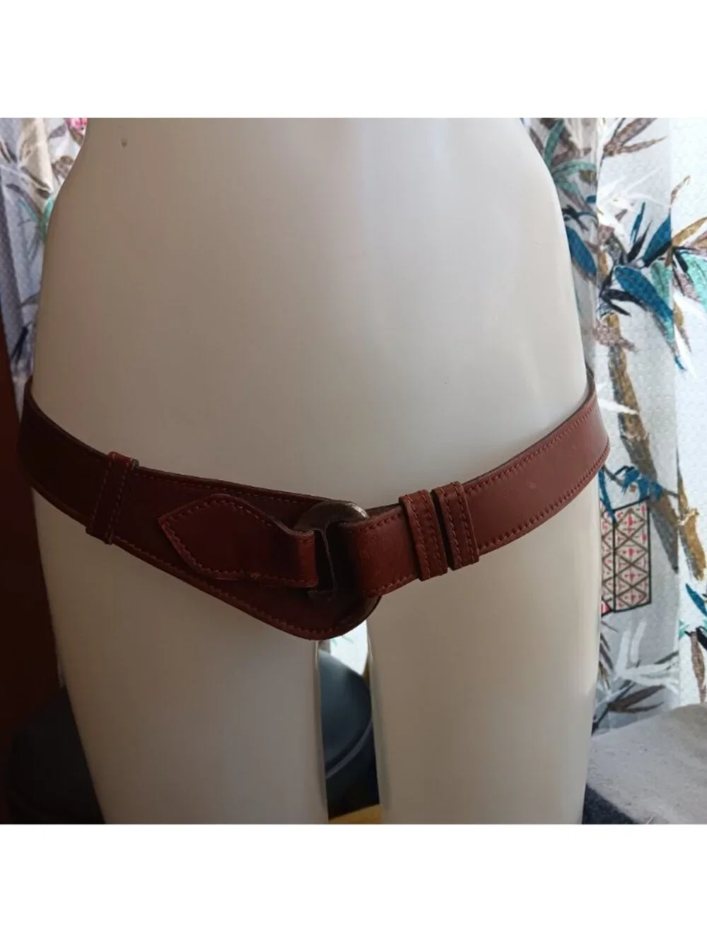 Large Vintage Hip Belt Brown Leather Hook Brass Buckle 1970's Boho Hippy 35W